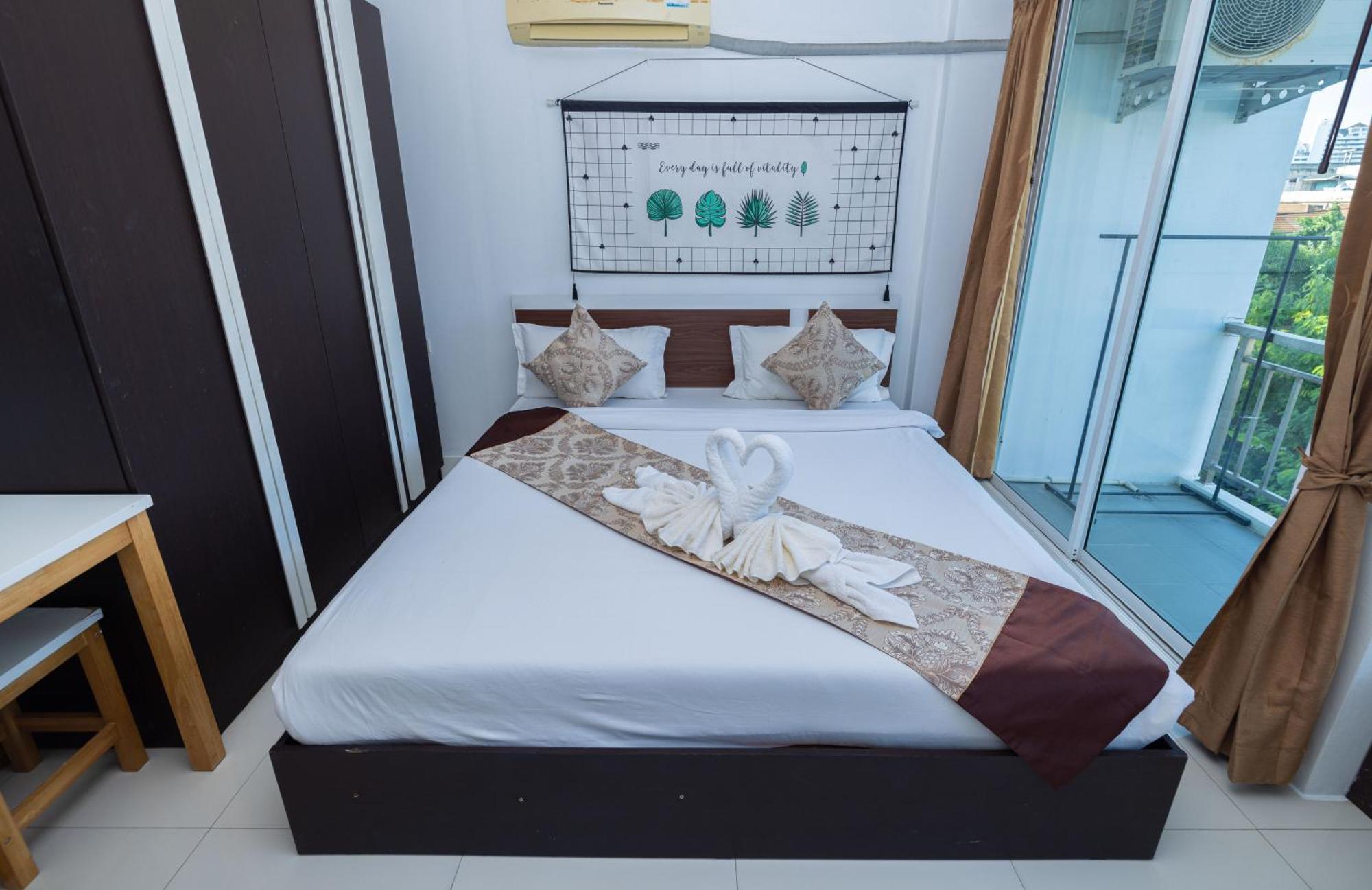 Happy 99 Guest House Patong 외부 사진