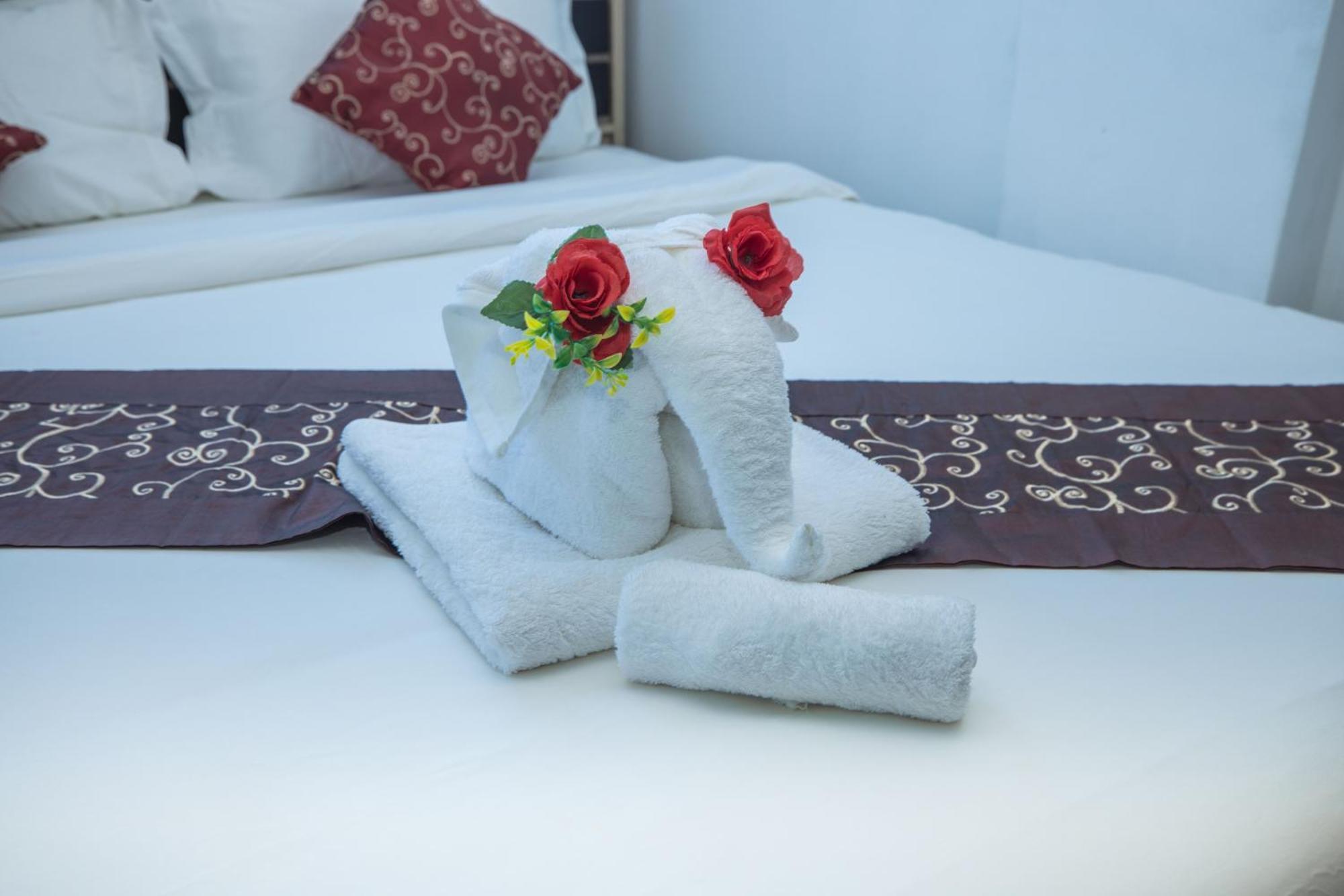 Happy 99 Guest House Patong 외부 사진