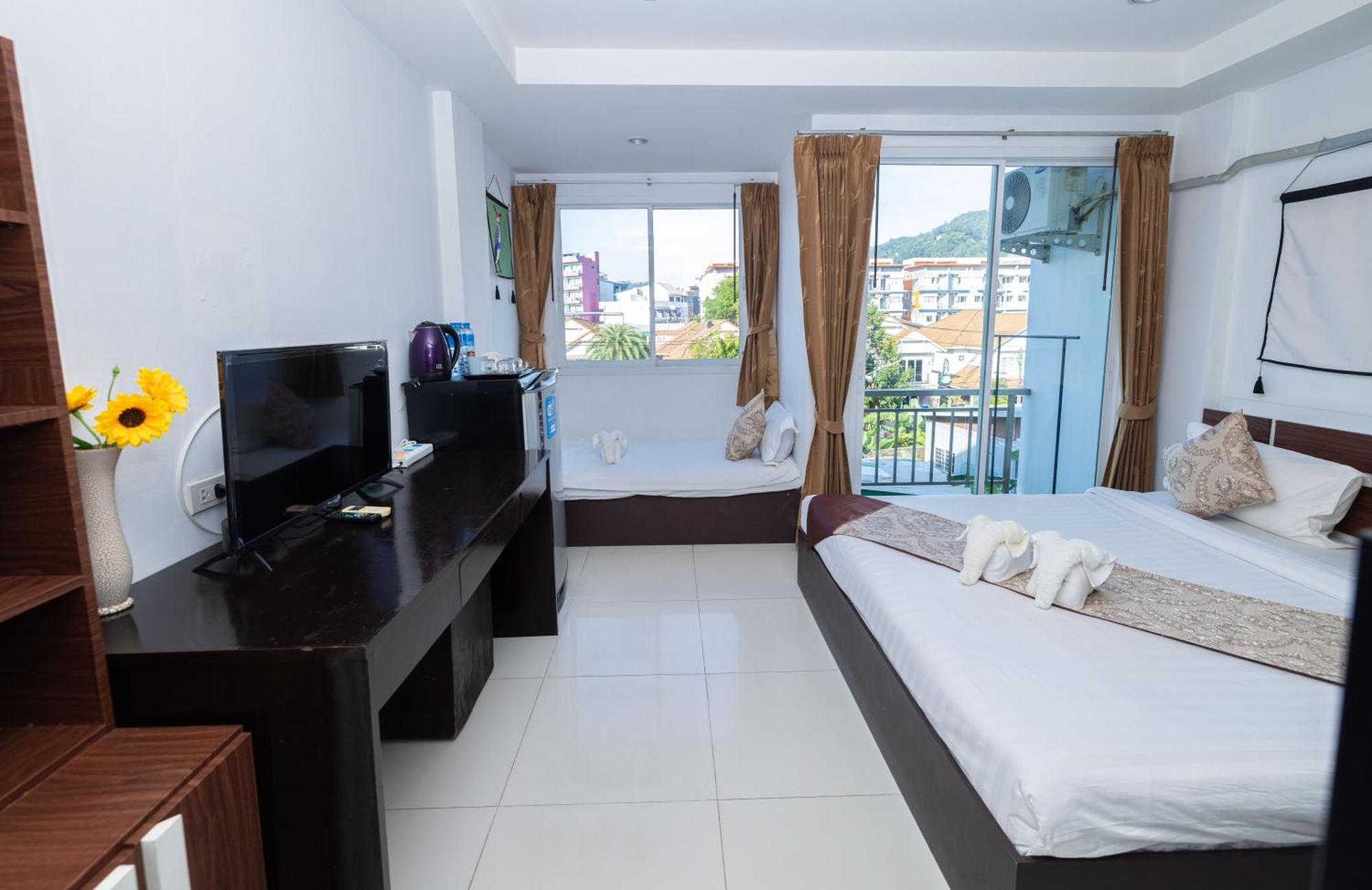 Happy 99 Guest House Patong 외부 사진