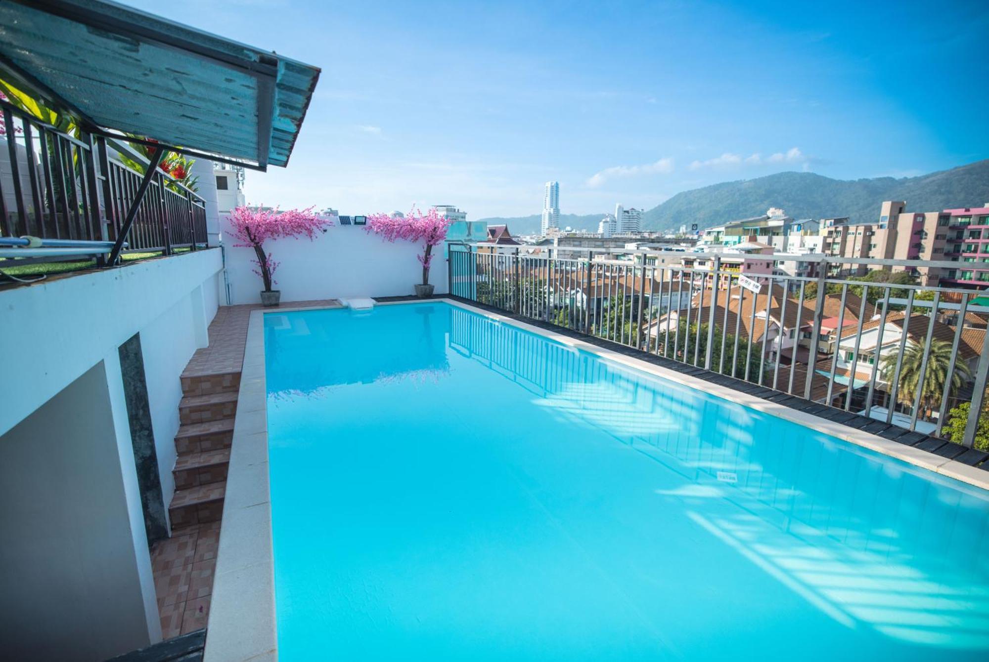 Happy 99 Guest House Patong 외부 사진