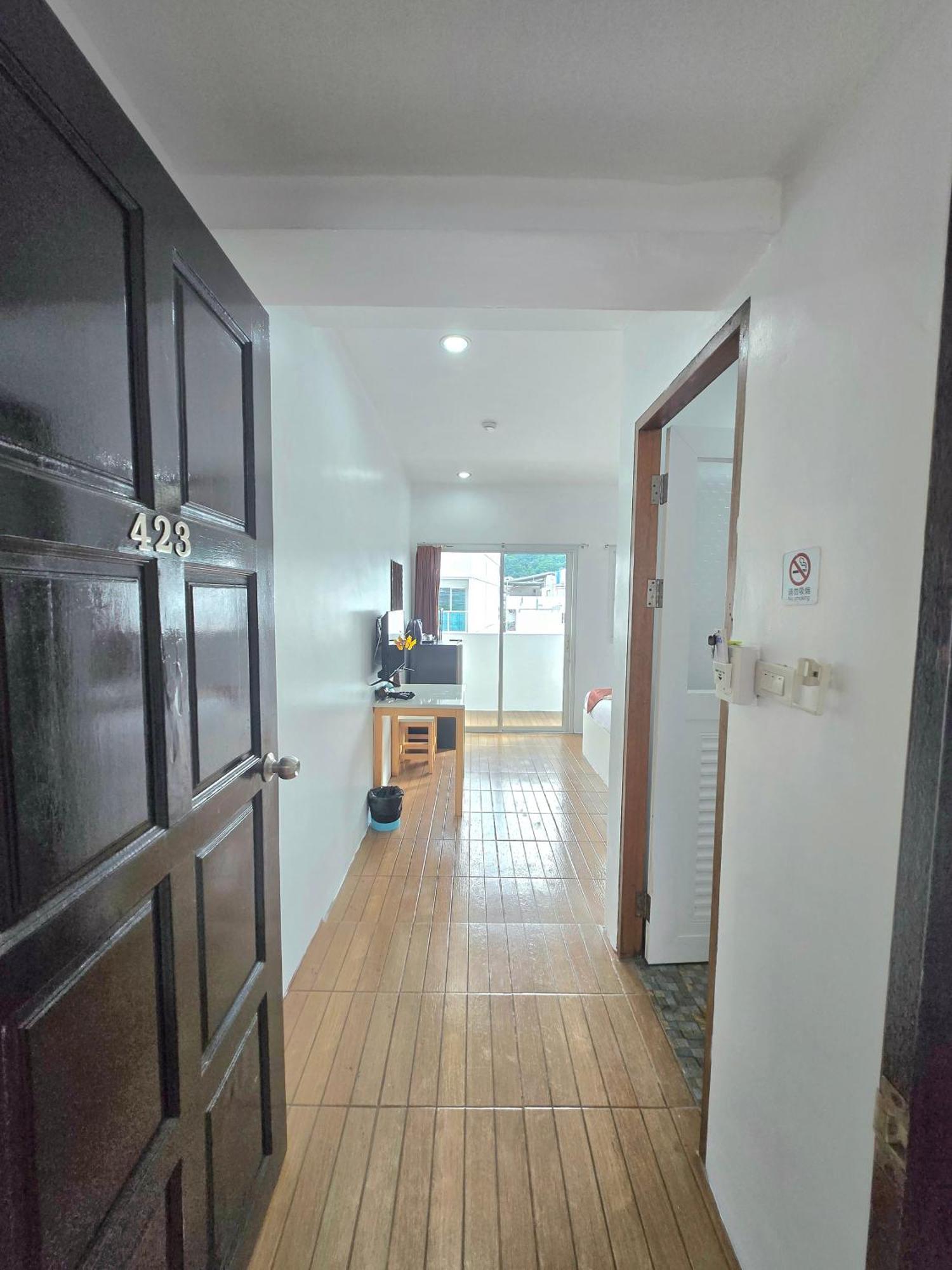 Happy 99 Guest House Patong 외부 사진