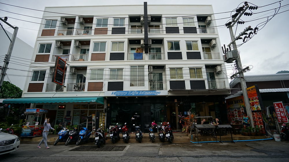Happy 99 Guest House Patong 외부 사진