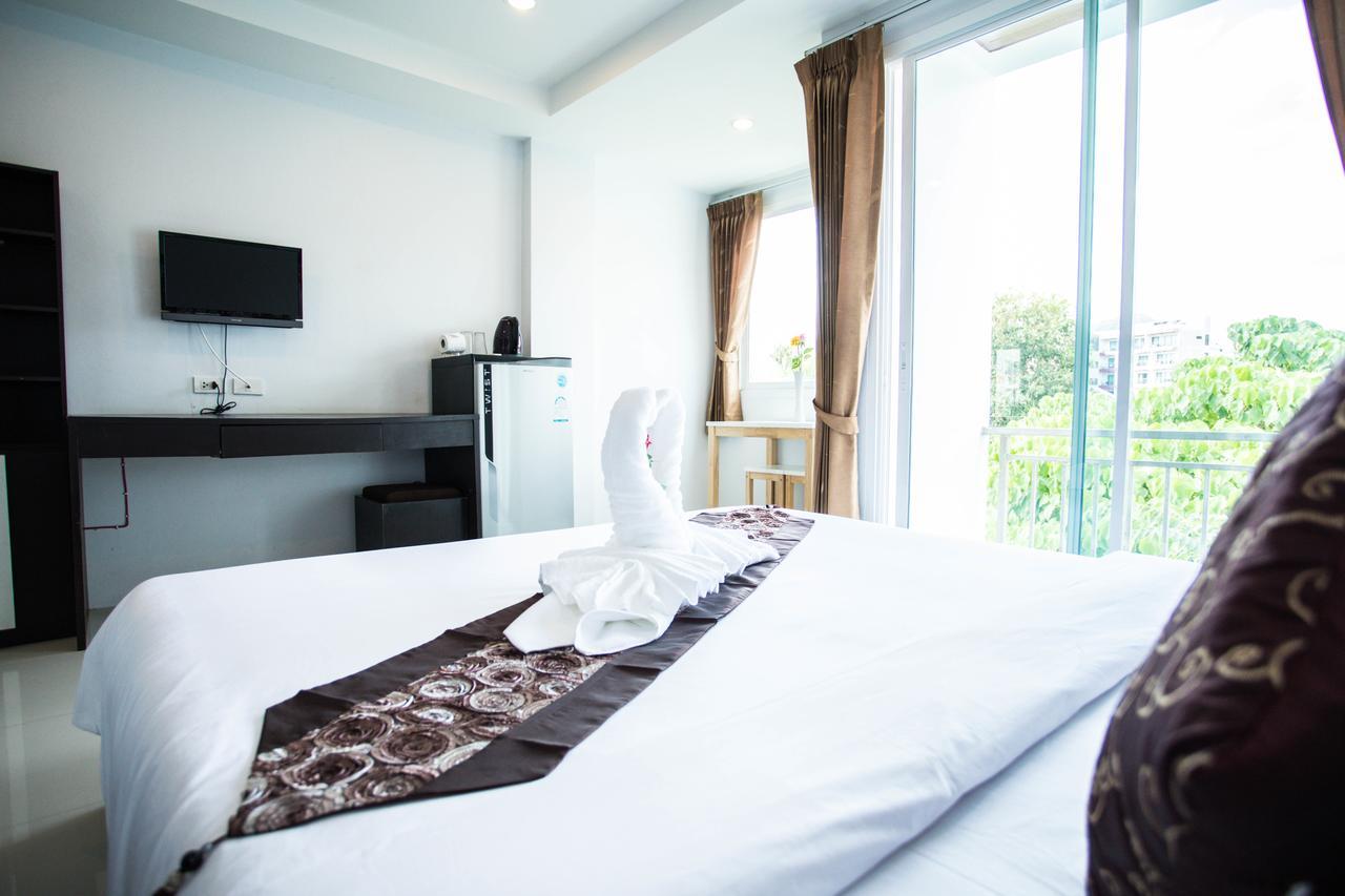 Happy 99 Guest House Patong 외부 사진